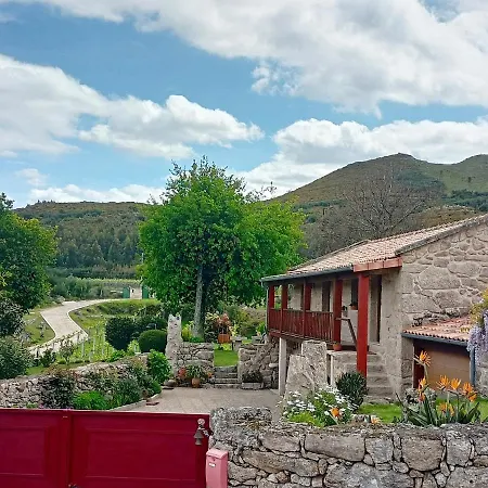 カントリーハウス Jardim Da Rosa