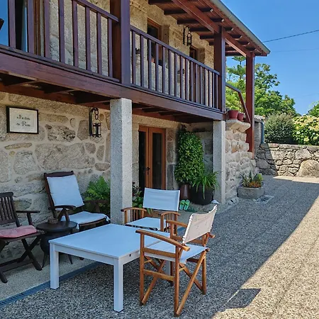 Jardim Da Rosa Moncao